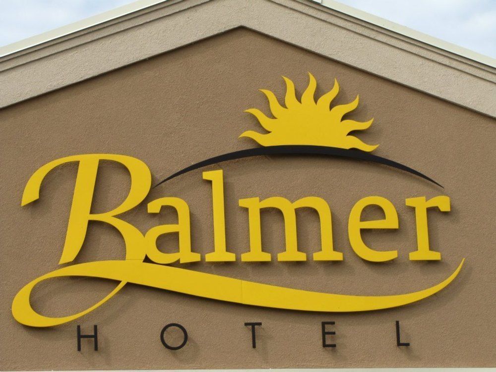 Balmer Hotel Ред Лейк Екстериор снимка